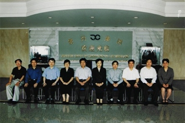 2001年6月1日，時任副省長葉榮寶等領(lǐng)導(dǎo)來公司檢查指導(dǎo)“三個代表”學(xué)教活動